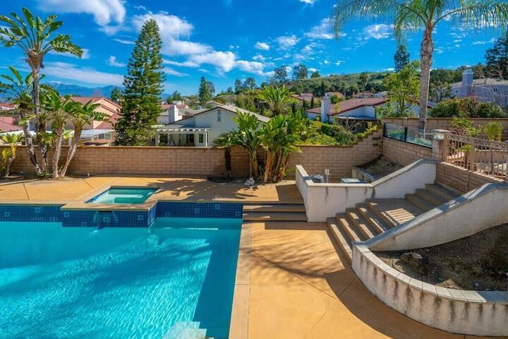 at Marbella Lane - Captivating Home W / pool