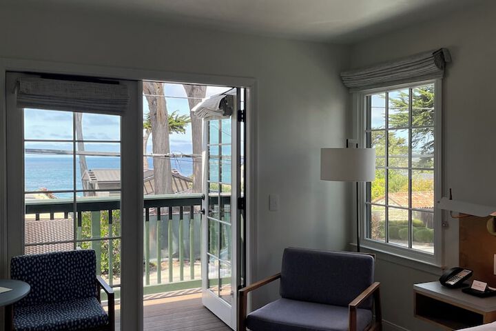 Carmel Beach Hotel