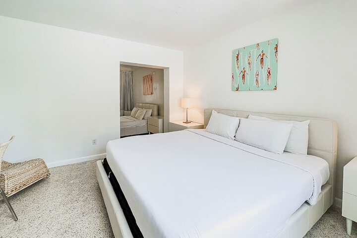 Room 22 of 60