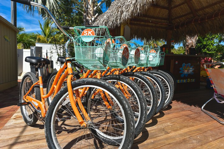Tropical Breeze Resort