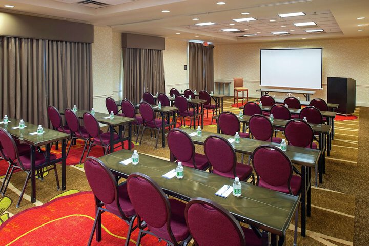 Hilton Garden Inn Allentown Bethlehem Airport