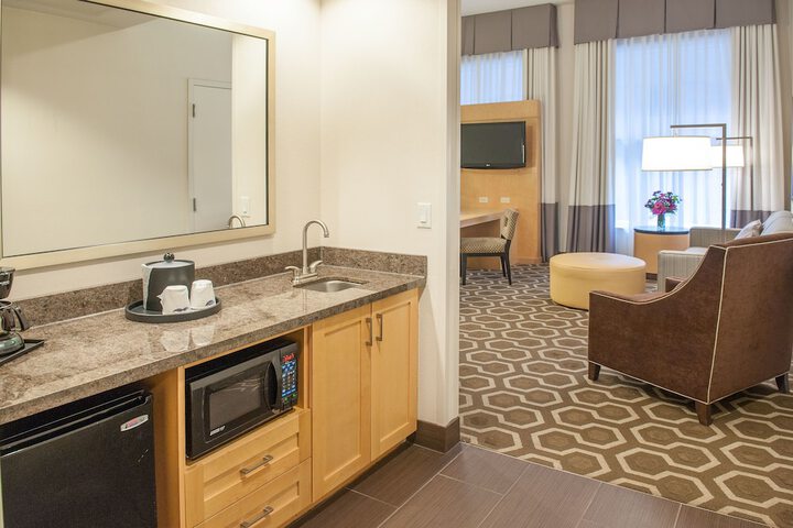 Room 50 of 108