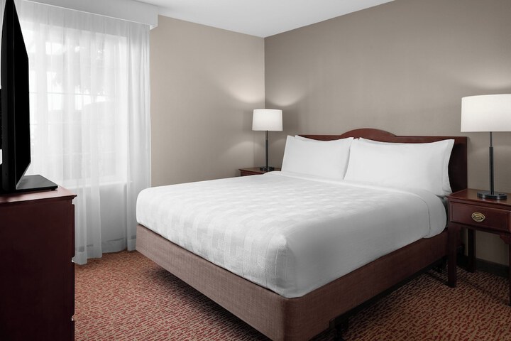 Room 18 of 29
