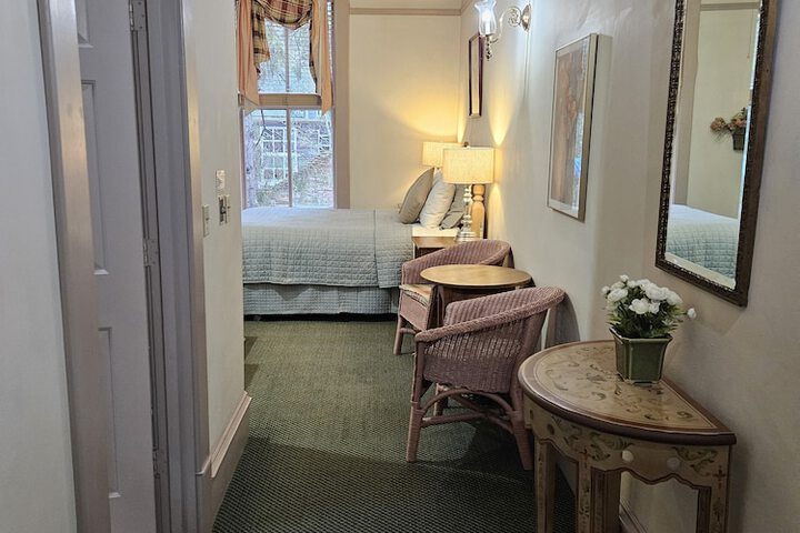Room 22 of 95