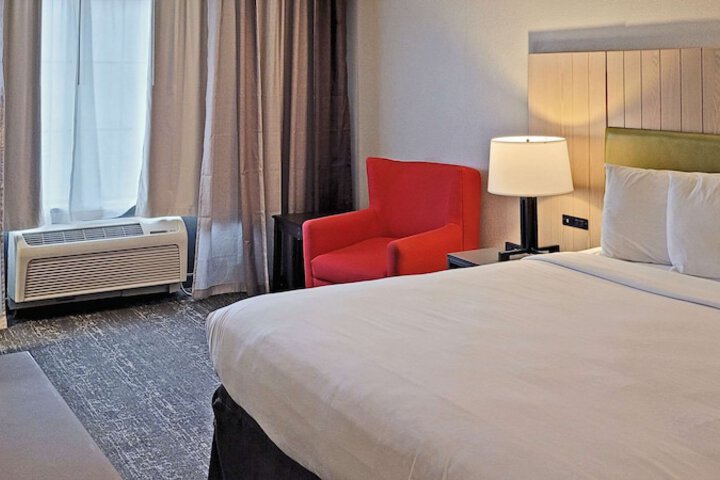 Room 19 of 29