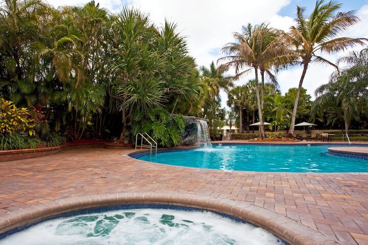 Pool 9 of 28