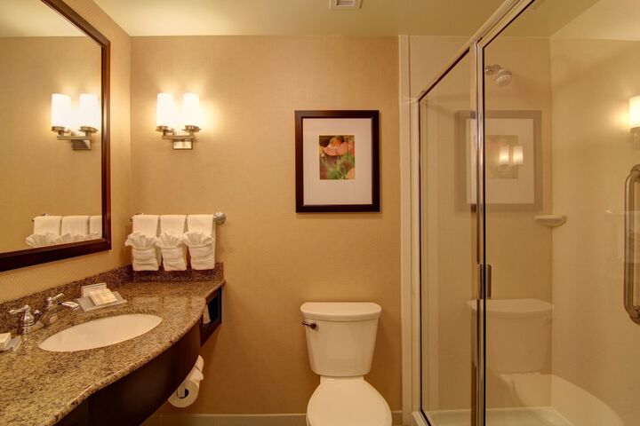 Hilton Garden Inn Woodbridge