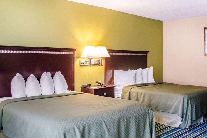 Room 20 of 42