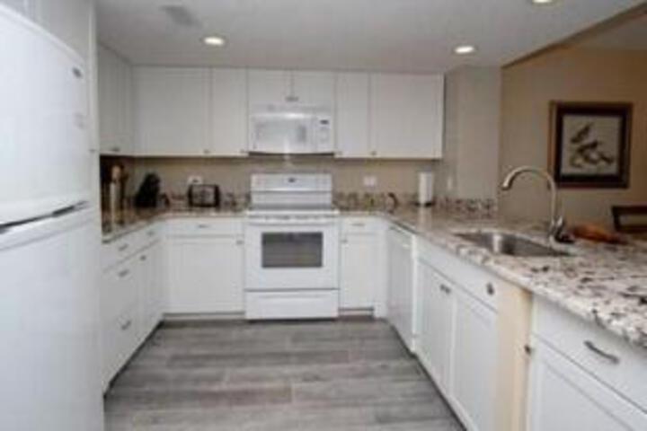 Units at Ocean Creek Resort by Elliott Beach Rentals