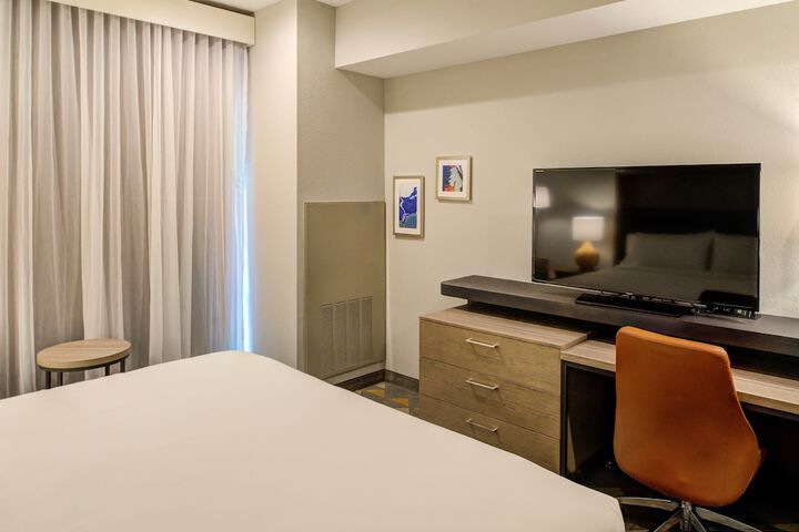 Room 29 of 54