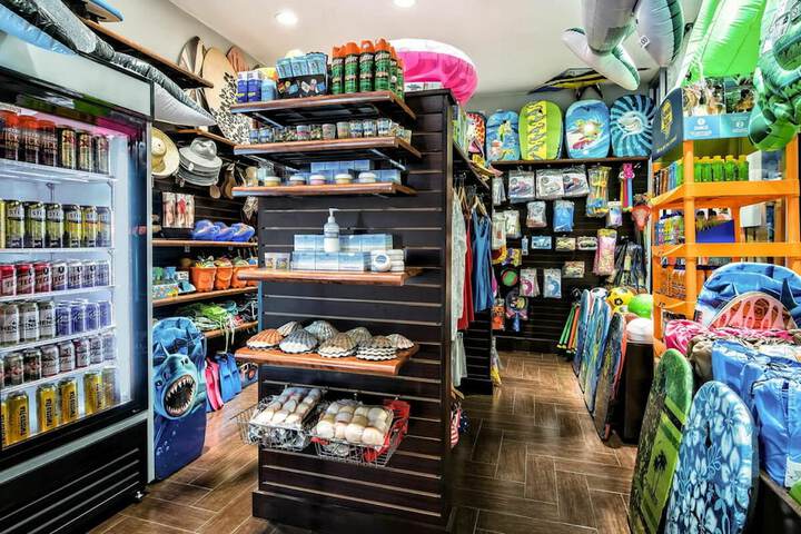 Gift Shop 53 of 54