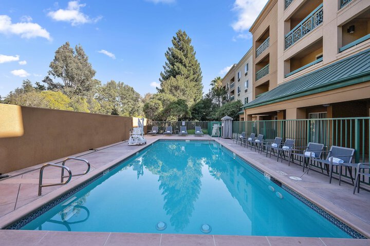 Pool 2 of 43