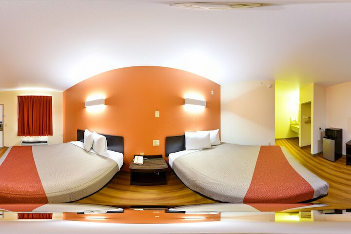Motel 6 Rhome TX