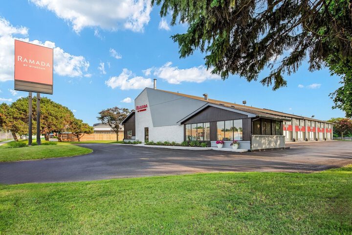Ramada by Wyndham Kingston