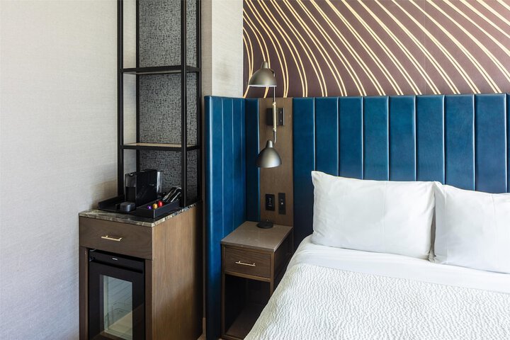 Tempo by Hilton New York Times Square
