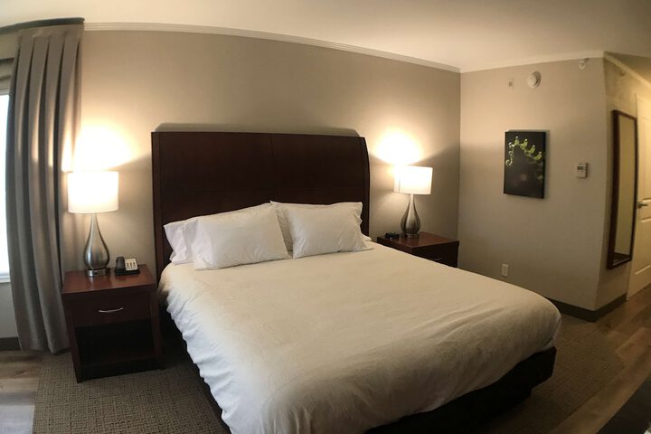 Room 48 of 85