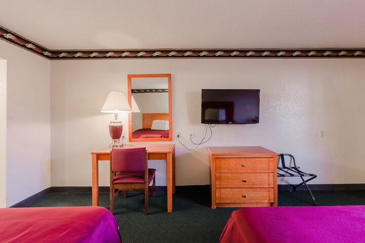 Room 35 of 50
