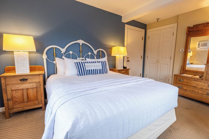 The Beach House Inn