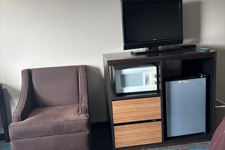 Room 12 of 56