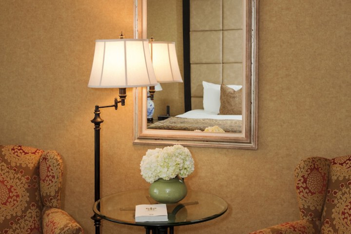 Room 21 of 53