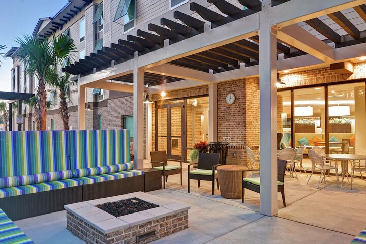 Terrace/Patio 44 of 46