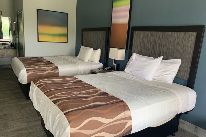 Room 35 of 44