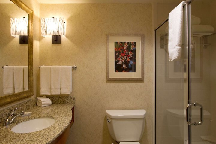 Room 36 of 69