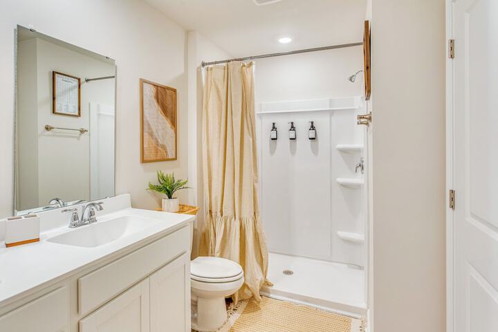 Near Golf Courses: Cozy Home in Ocean Isle Beach!