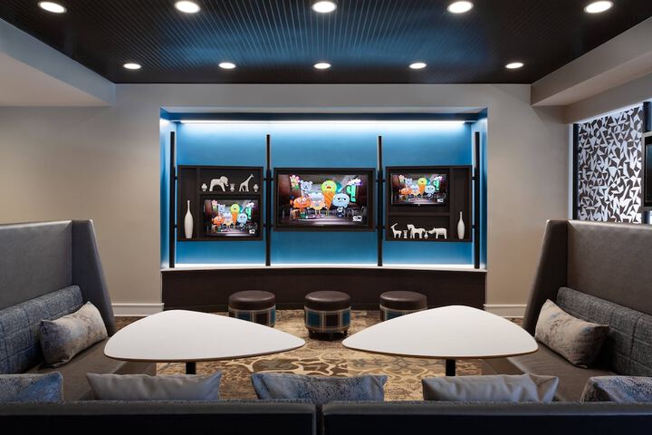 Hotel Interior 14 of 43