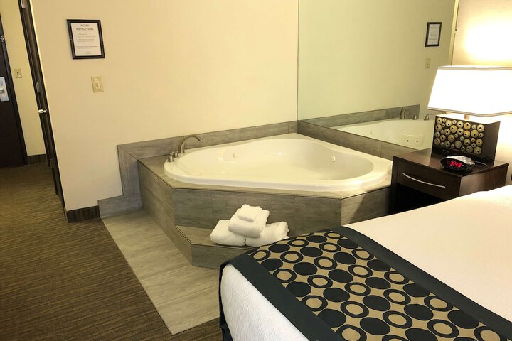 Best Western Plus Coldwater Hotel