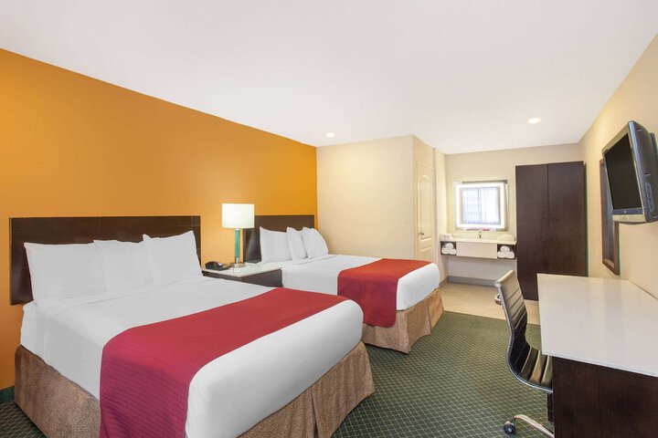 Ramada by Wyndham Culver City