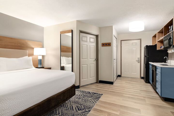 Room 20 of 34