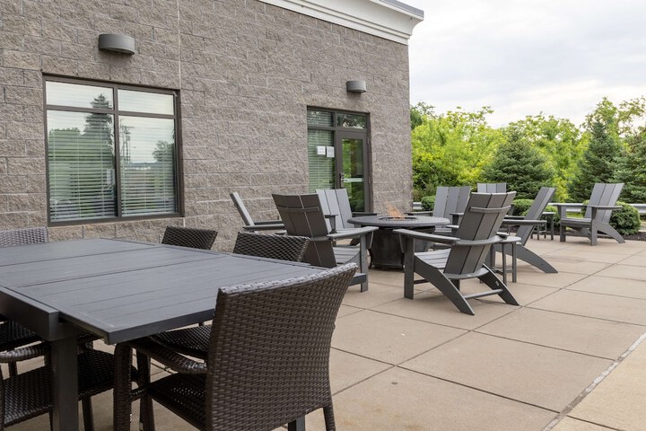 Hampton Inn & Suites North Huntingdon-Irwin