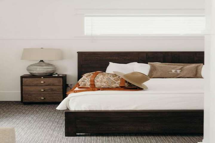 Room 12 of 64