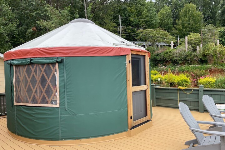 Mountain Aire Cottages Inn & Glamping
