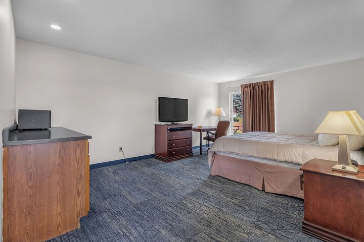 Indiana Beach Hotel and Banquet Hall
