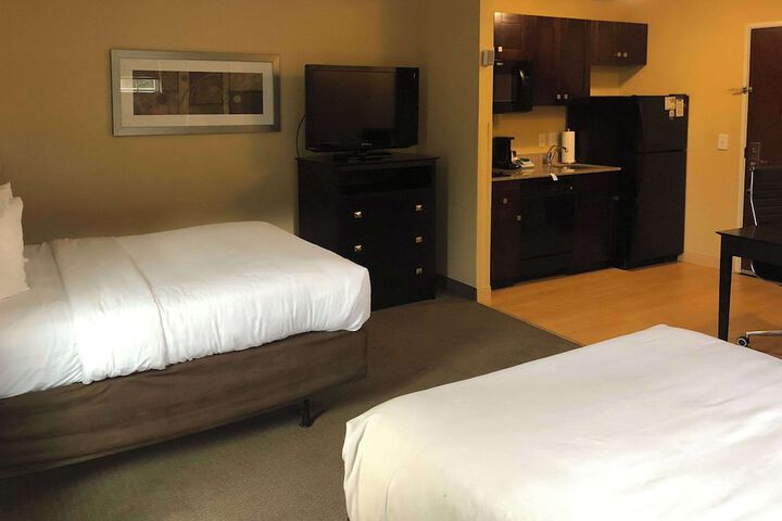 Room 48 of 71