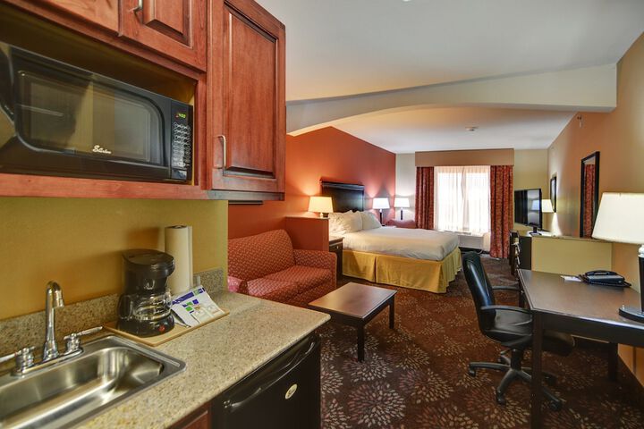 Holiday Inn Express & Suites Altus by IHG
