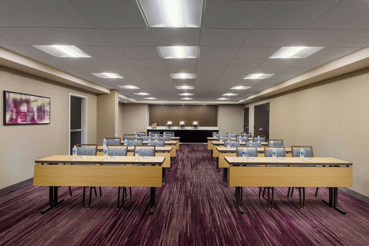 Courtyard by Marriott Salinas Monterey