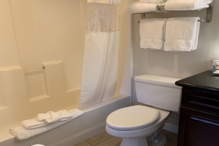 The Hotel Oceanside