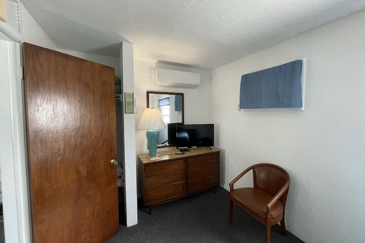 Room 44 of 56