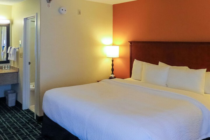 Quality Inn Cranberry Township