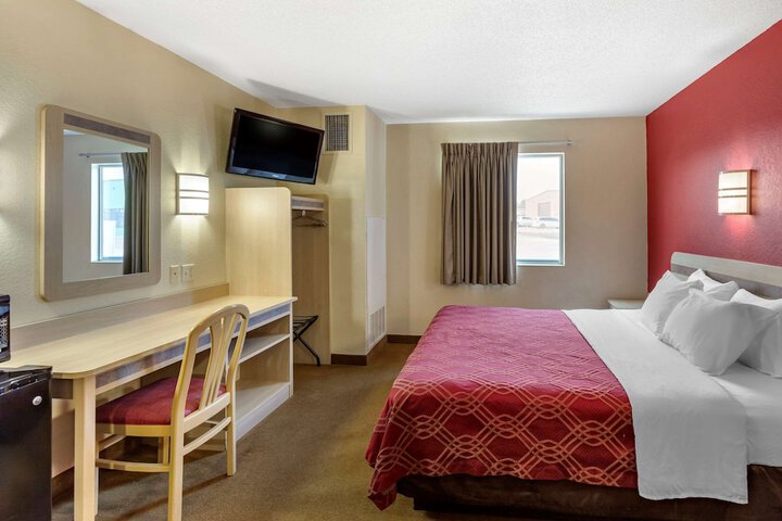 Room 38 of 51