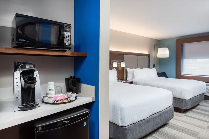 Holiday Inn Express & Suites West Plains Southwest by IHG