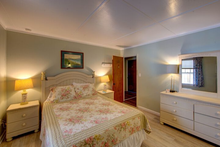Room 110 of 309