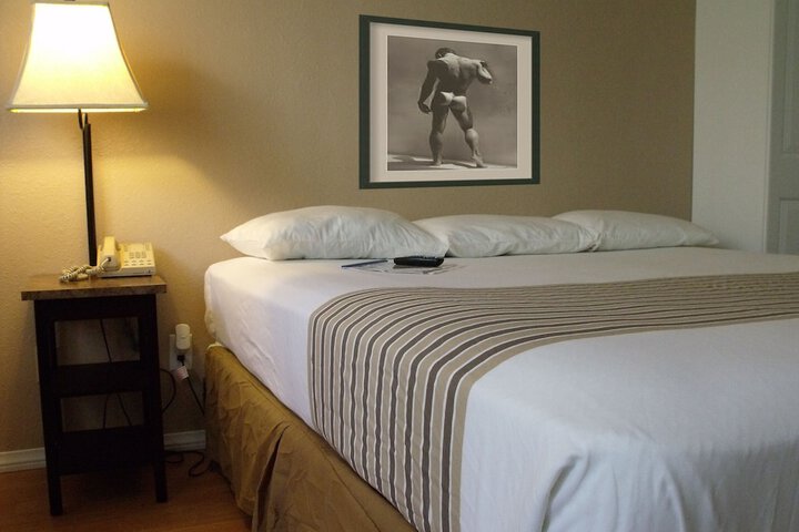 Room 22 of 70