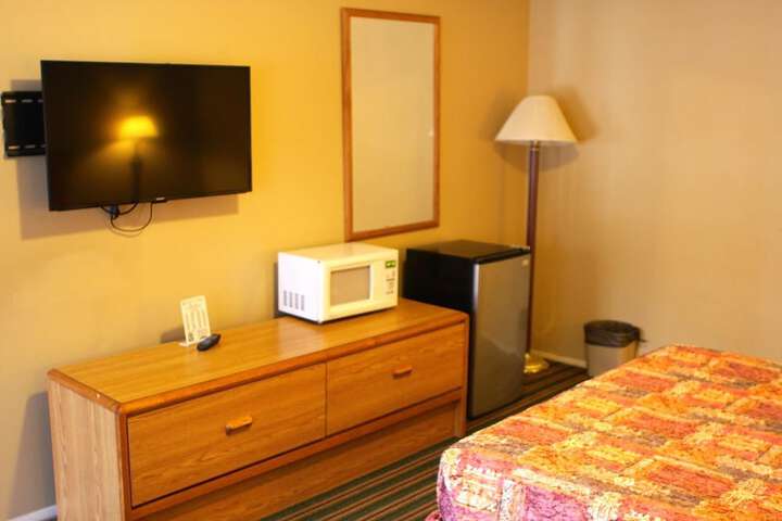Room 12 of 52