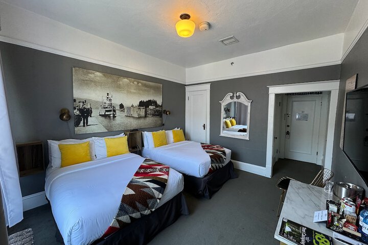Hood River Hotel