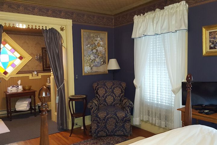 Room 20 of 51