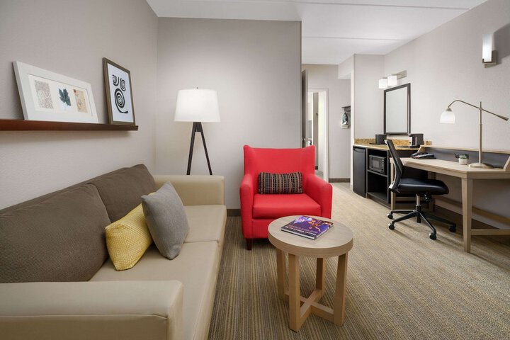 Room 15 of 23